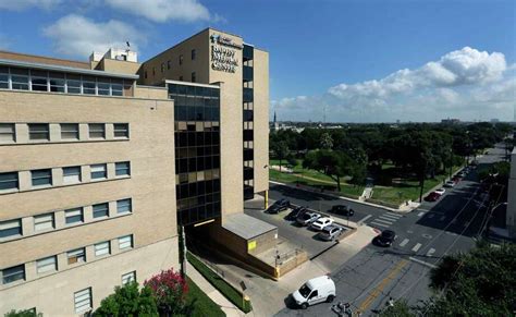 san antonio baptist hospital downtown.